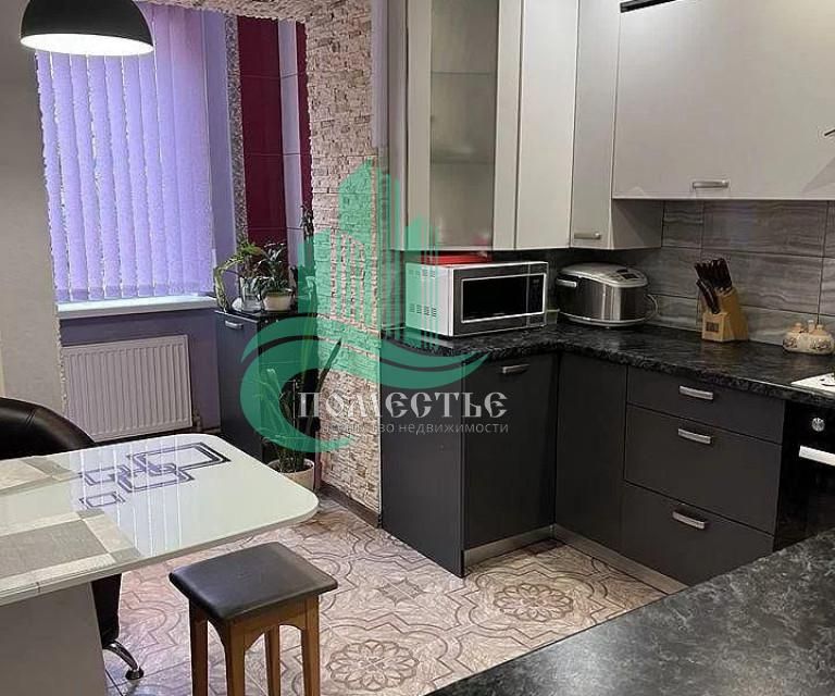 Продаётся 3-комнатная квартира, 64.1 м²