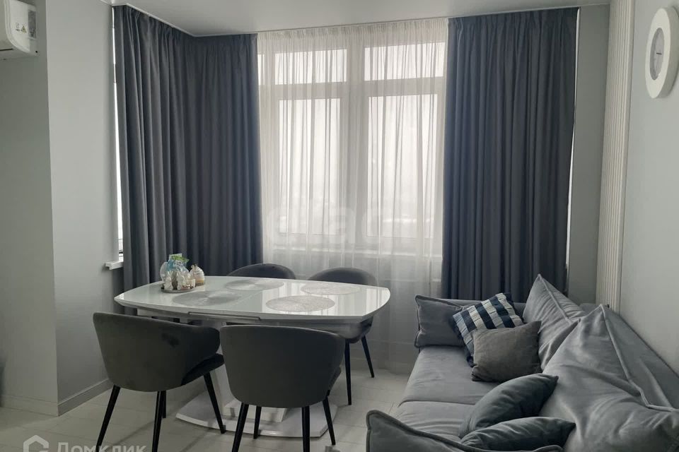 Продаётся 4-комнатная квартира, 85 м²