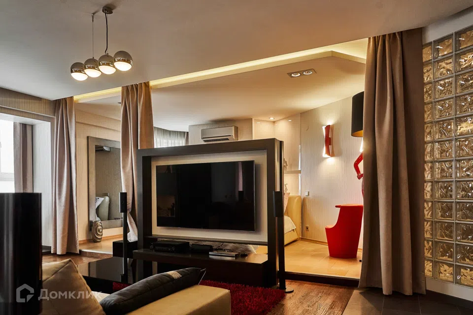 Продаётся 2-комнатная квартира, 62.2 м²