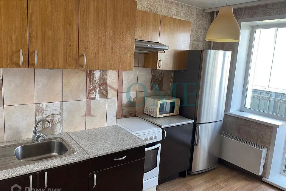 Сдаётся 1-комнатная квартира, 40 м²