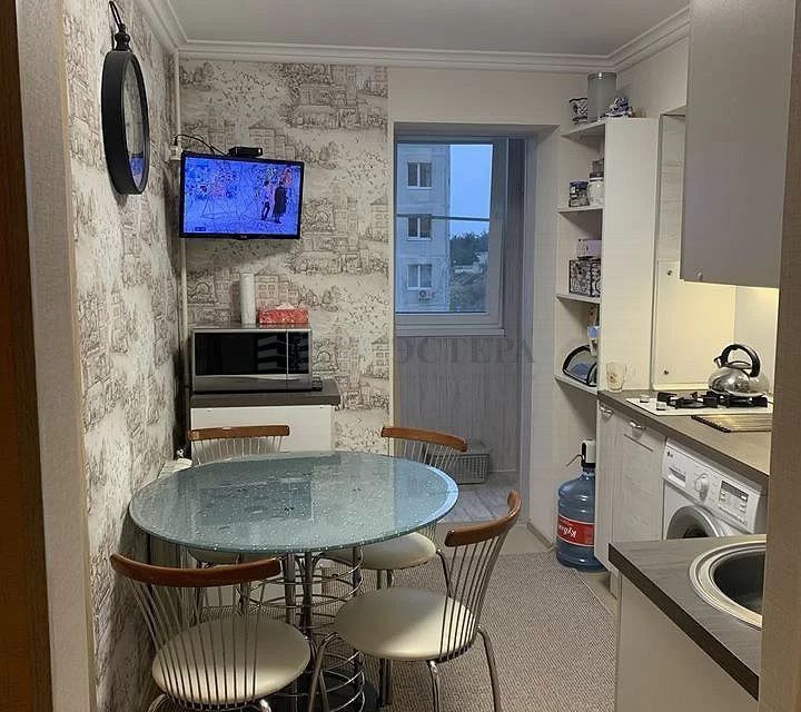 Продаётся 2-комнатная квартира, 43.2 м²