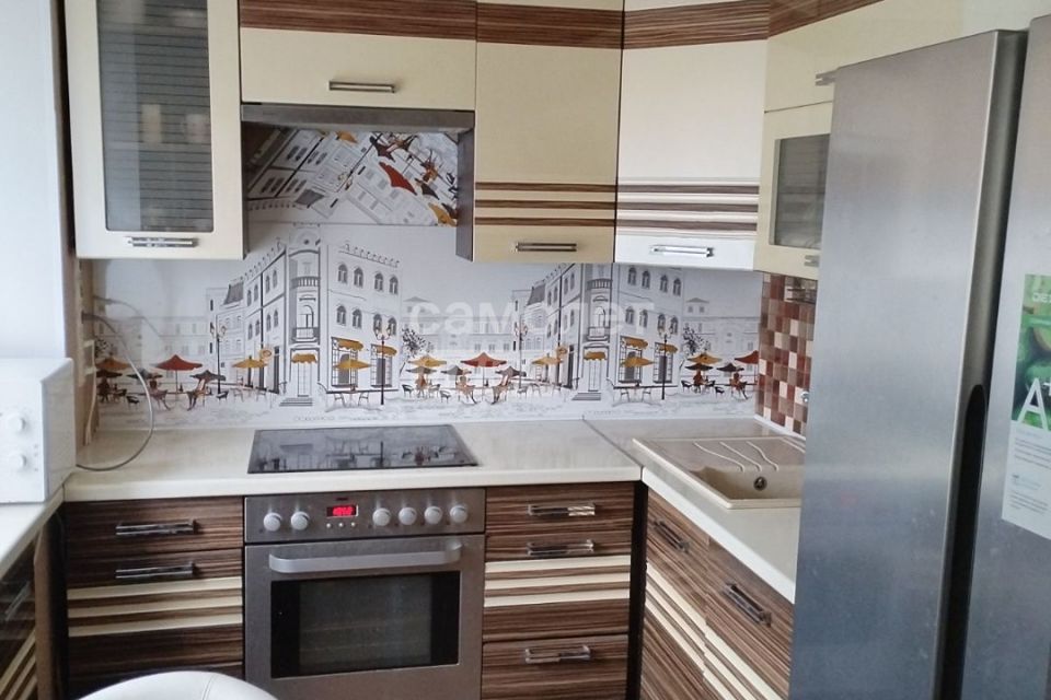 Продаётся 3-комнатная квартира, 49.8 м²