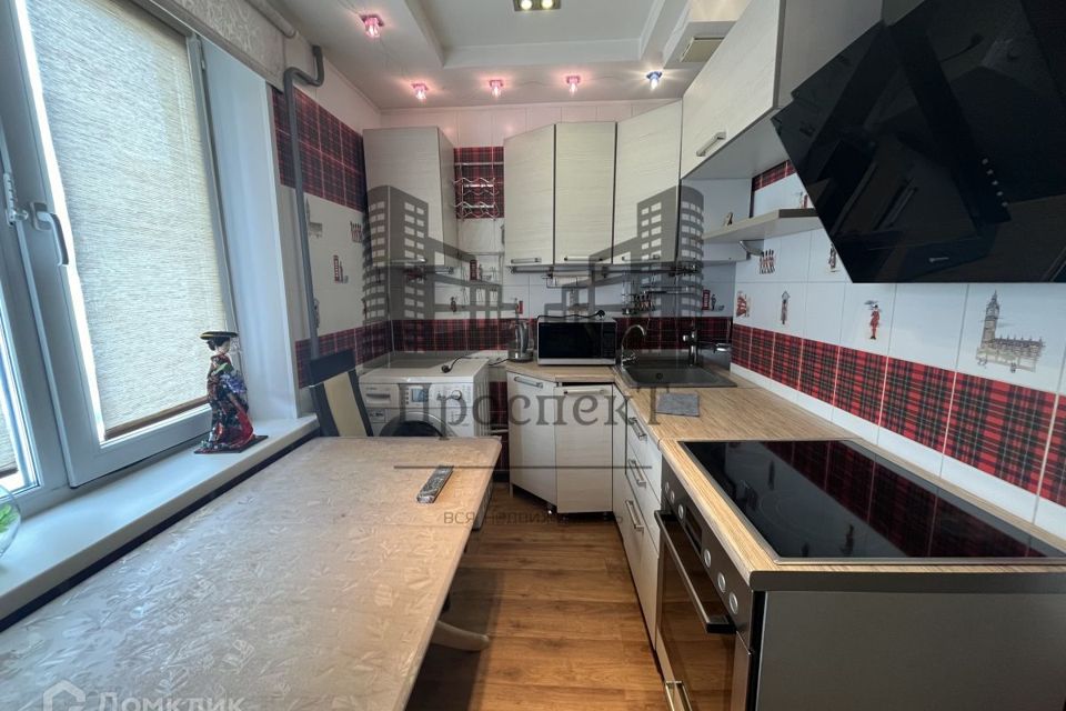 Продаётся 1-комнатная квартира, 35.6 м²