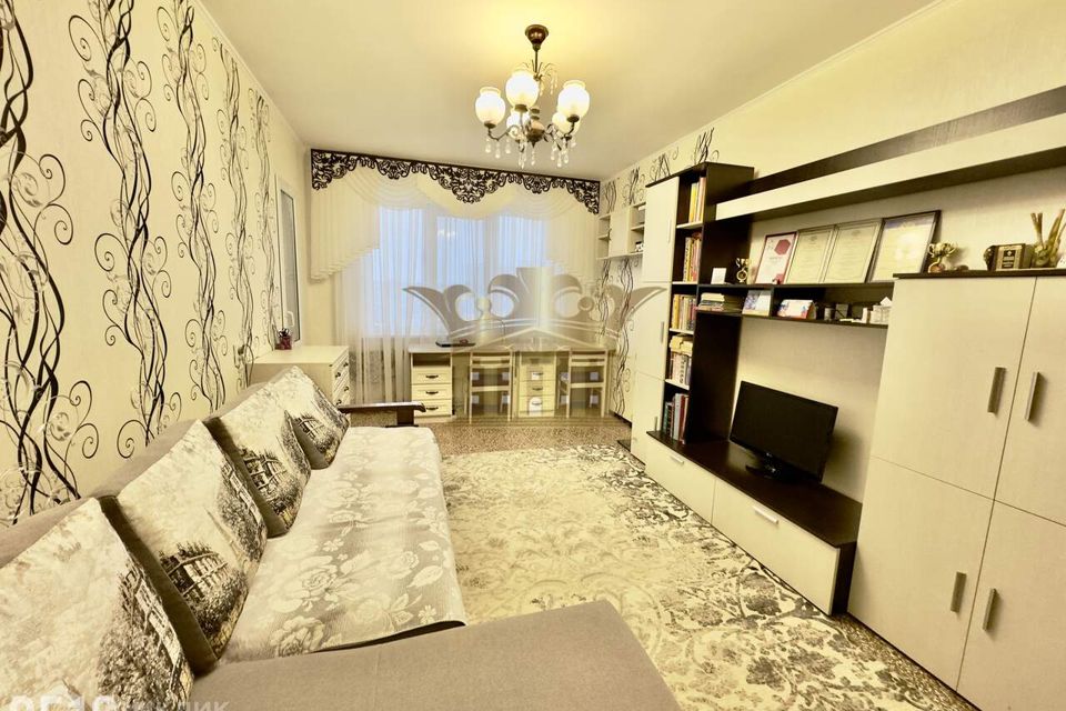 Продаётся 3-комнатная квартира, 65 м²