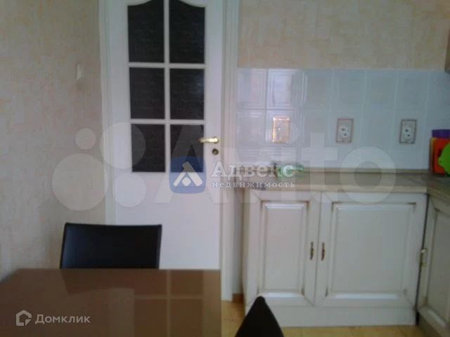 Продаётся 4-комнатная квартира, 81 м²