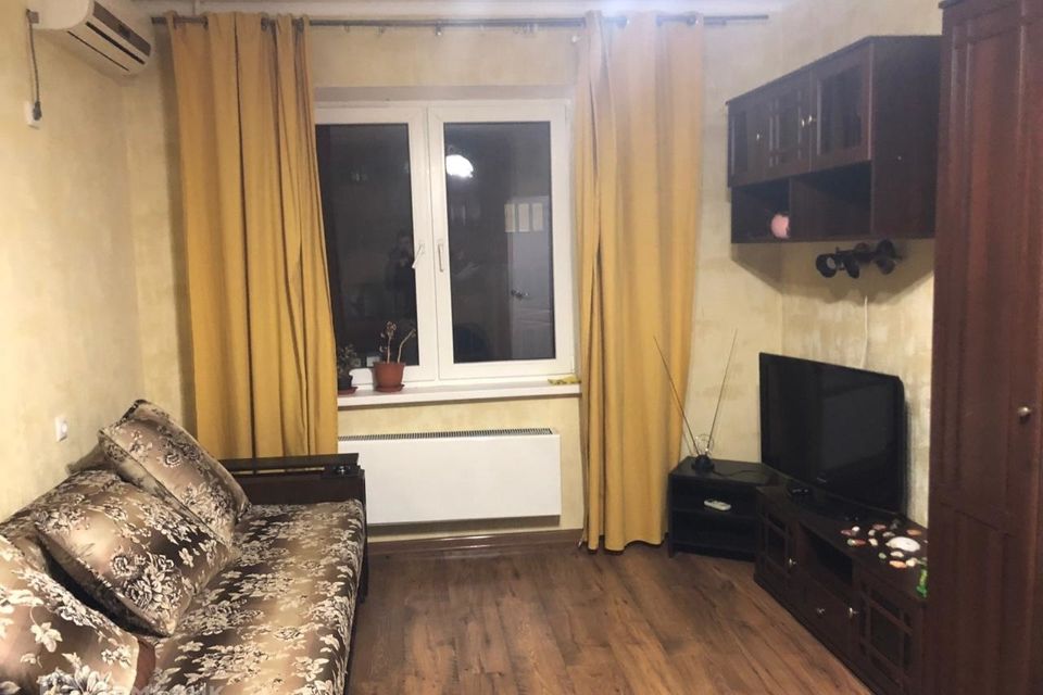 Продаётся 1-комнатная квартира, 36 м²