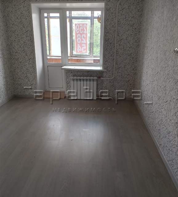 Продаётся 3-комнатная квартира, 59.5 м²