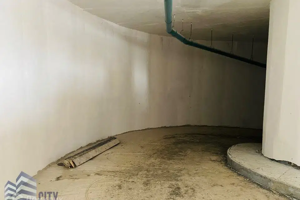 Продаётся машиноместо, 14.77 м²