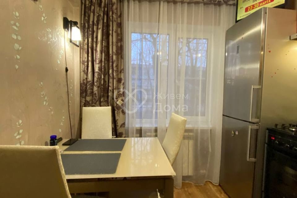 Продаётся 3-комнатная квартира, 47 м²