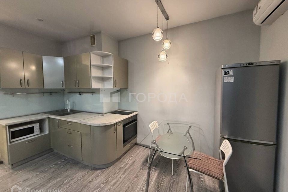Сдаётся 2-комнатная квартира, 51 м²