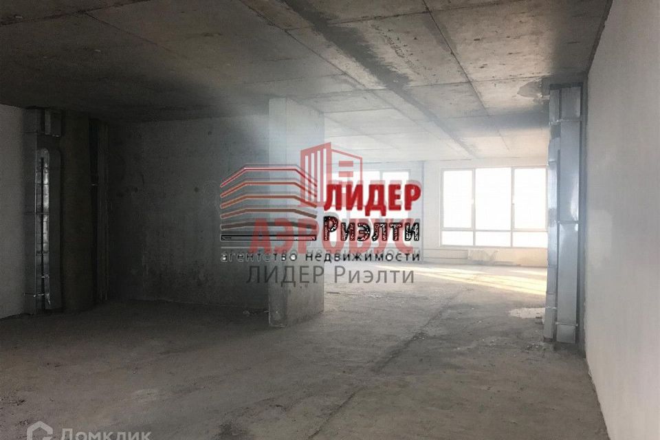 Продаётся 3-комнатная квартира, 127 м²