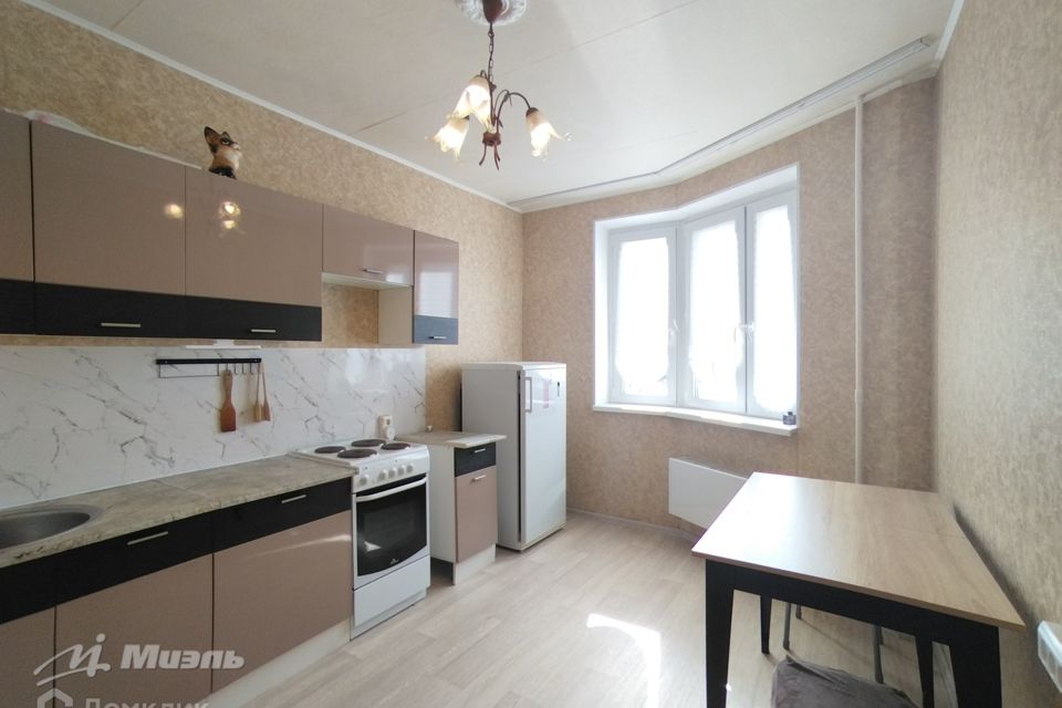 Сдаётся 1-комнатная квартира, 37.9 м²