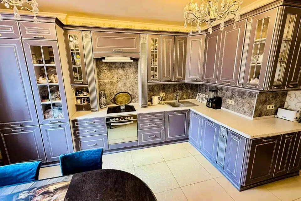 Продаётся 3-комнатная квартира, 104.8 м²