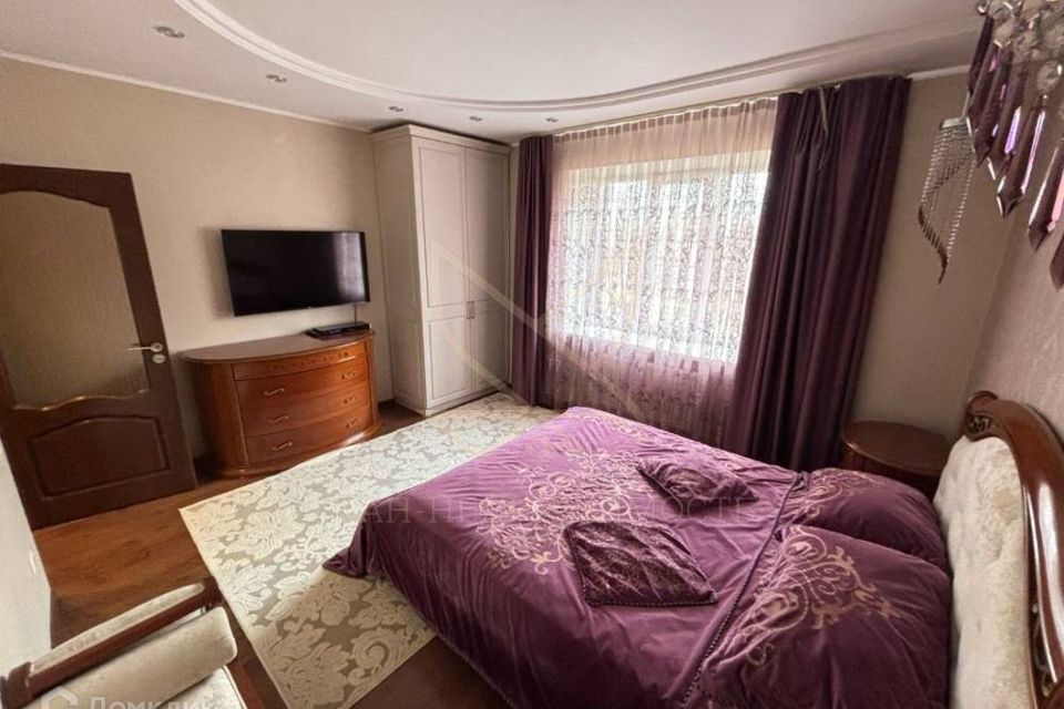Сдаётся 3-комнатная квартира, 100 м²