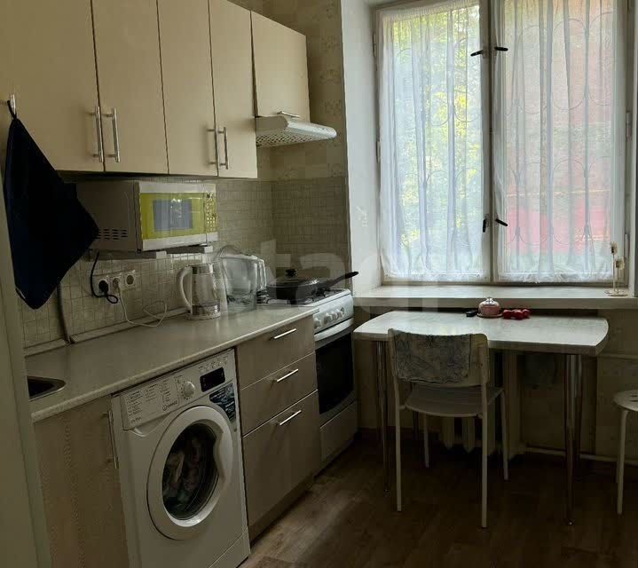 Продаётся 1-комнатная квартира, 32 м²