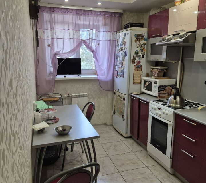 Продаётся 3-комнатная квартира, 58 м²