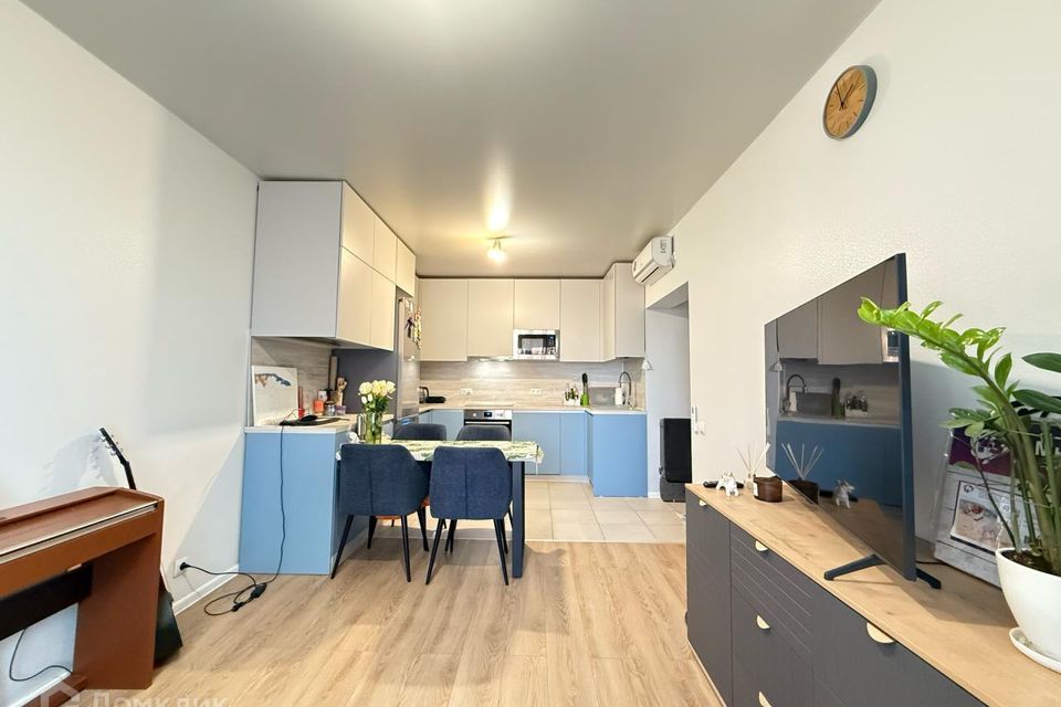 Продаётся 2-комнатная квартира, 56.4 м²