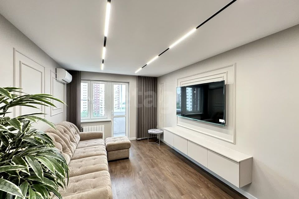 Продаётся 2-комнатная квартира, 53.6 м²