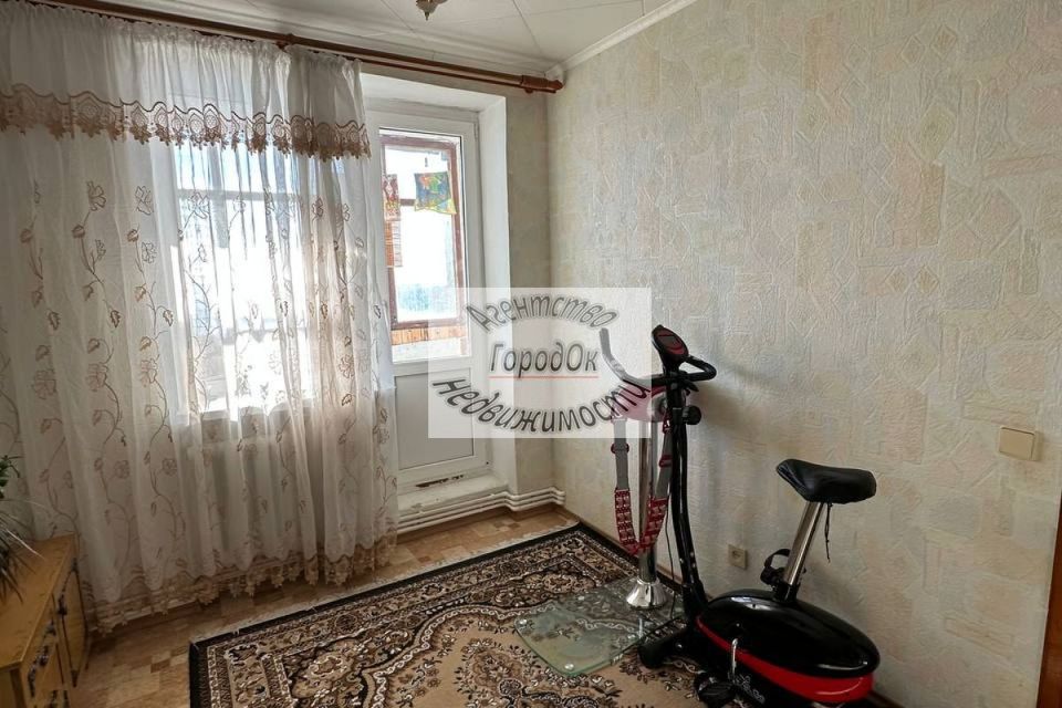 Продаётся 4-комнатная квартира, 85.6 м²