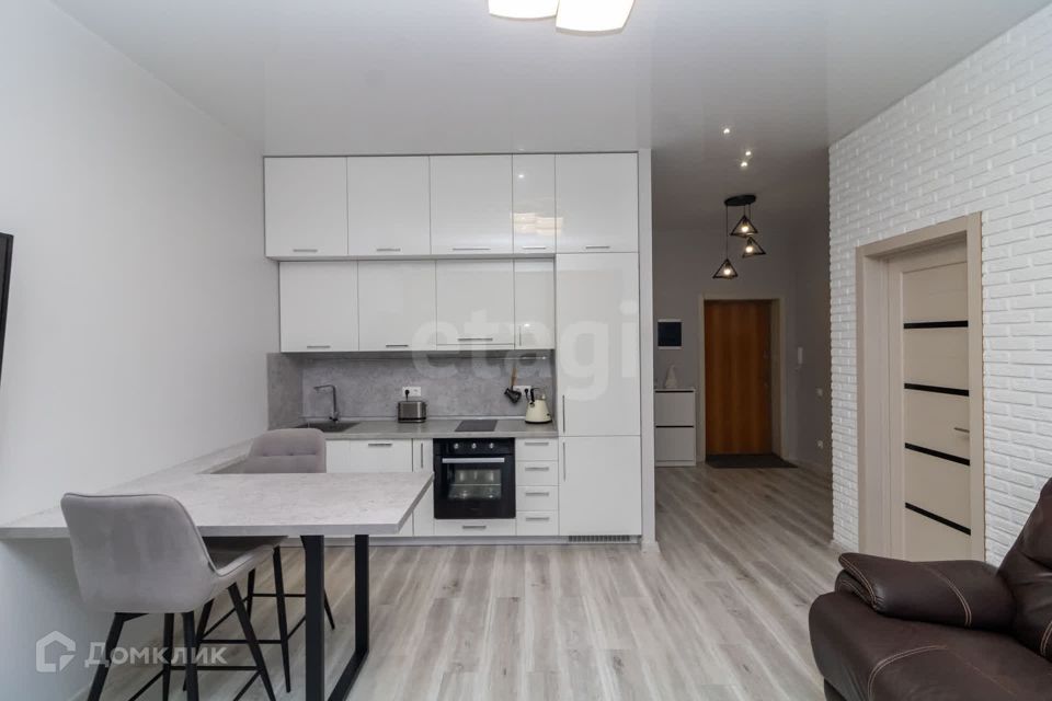 Продаётся 2-комнатная квартира, 61.4 м²