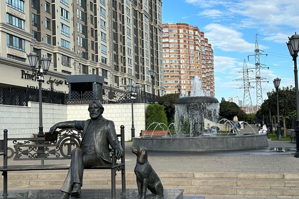 Продаётся 2-комнатная квартира, 69.9 м²