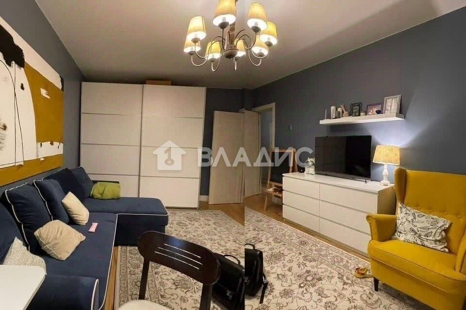 Продаётся 2-комнатная квартира, 60.2 м²