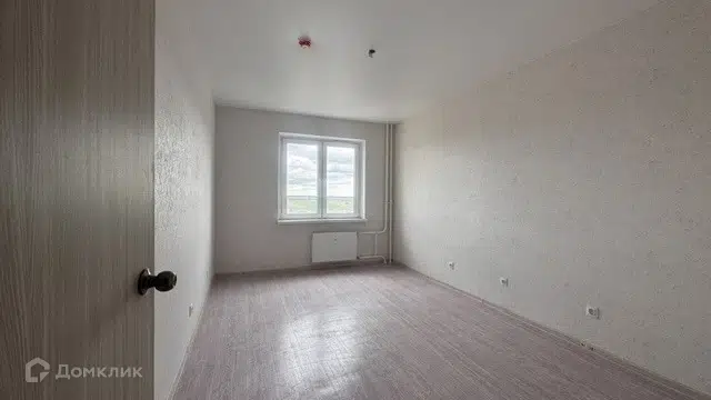 Продаётся 1-комнатная квартира, 37.8 м²