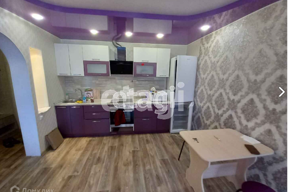 Продаётся 1-комнатная квартира, 43.4 м²