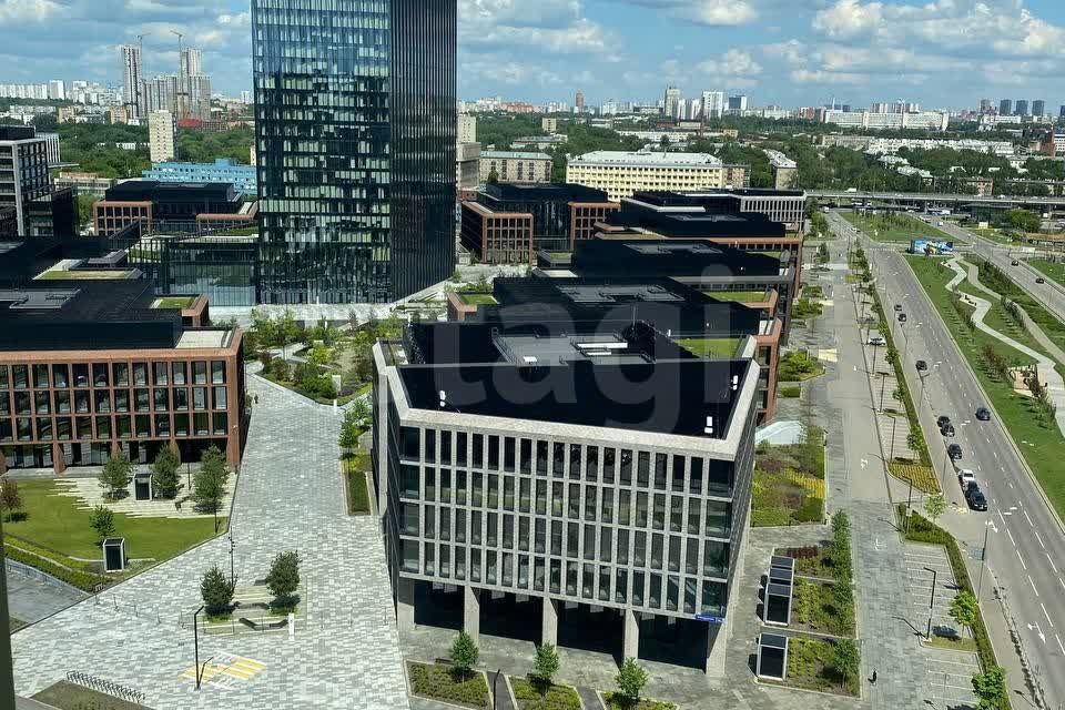 Продаётся 3-комнатная квартира, 93 м²