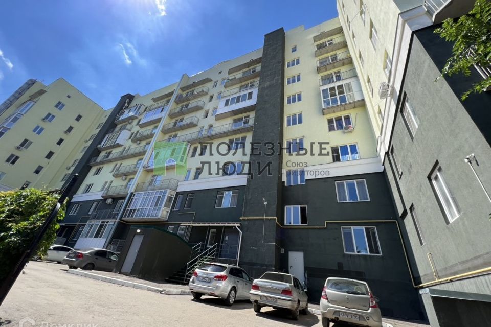 Продаётся 1-комнатная квартира, 57 м²