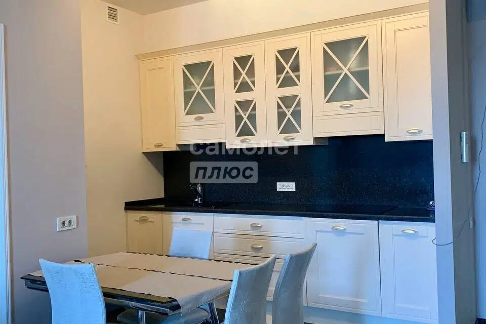 Продаётся 2-комнатная квартира, 60 м²