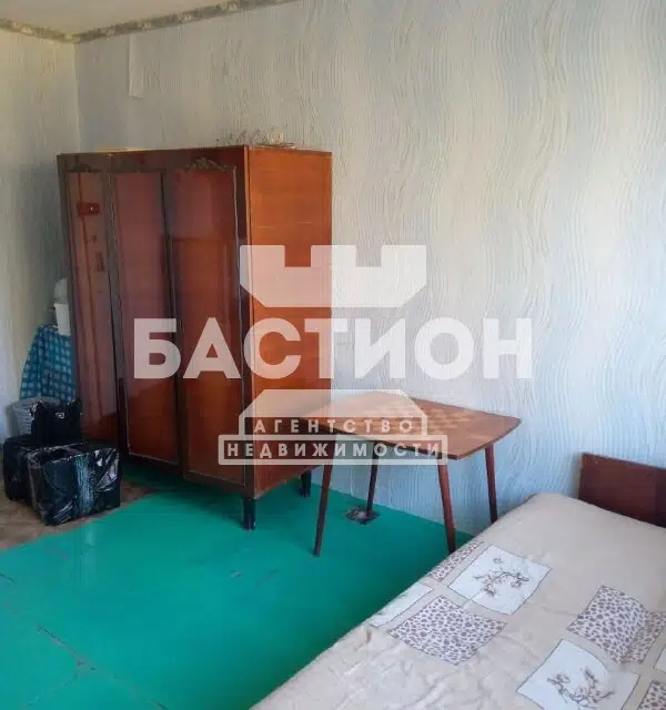Продаётся комната в 1-комн. квартире, 13 м²