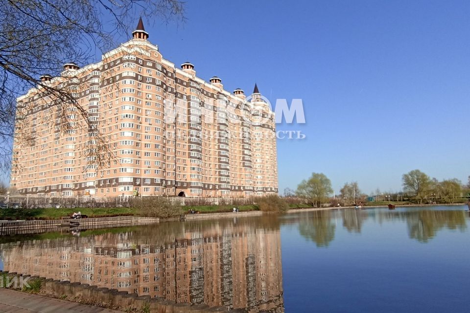 Продаётся 1-комнатная квартира, 44.7 м²