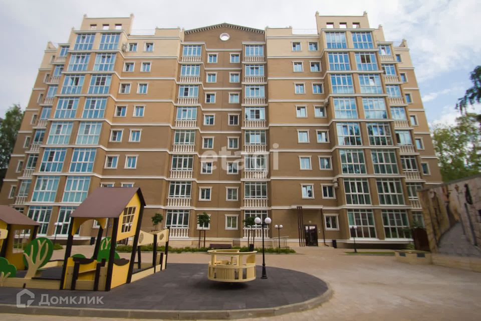 Продаётся 2-комнатная квартира, 77 м²