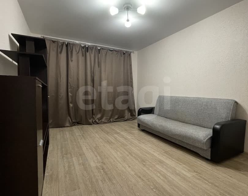Сдаётся 1-комнатная квартира, 38 м²