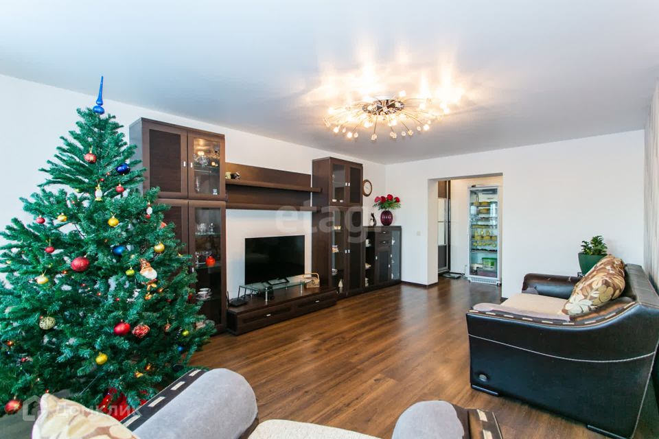 Продаётся 2-комнатная квартира, 63.5 м²
