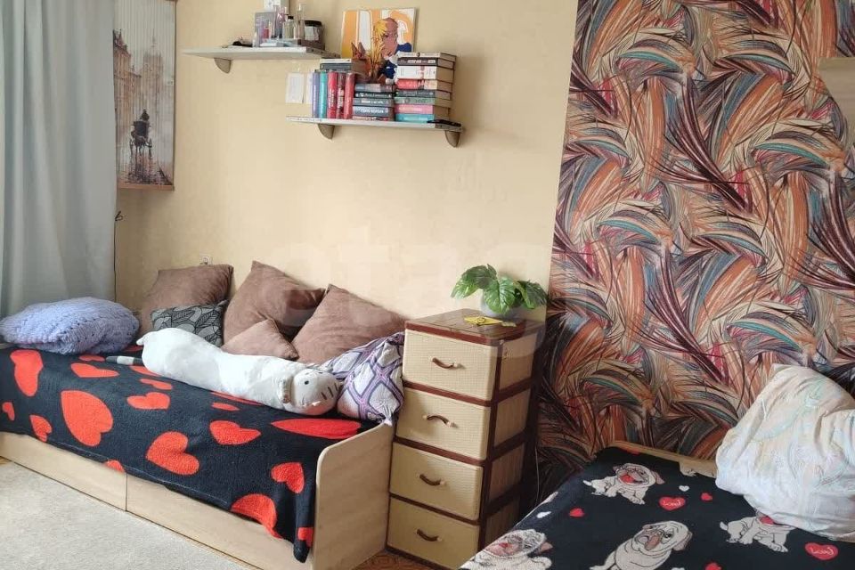 Продаётся 2-комнатная квартира, 53.6 м²
