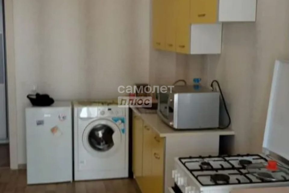 Сдаётся 1-комнатная квартира, 56 м²