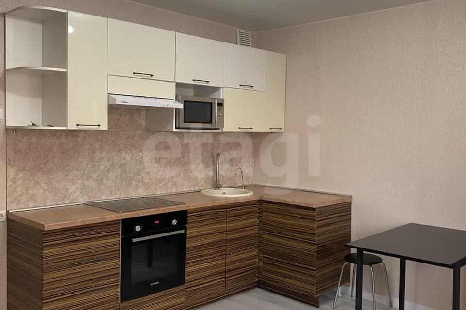 Сдаётся 2-комнатная квартира, 54 м²