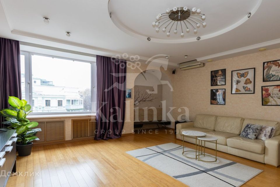 Продаётся 3-комнатная квартира, 96.8 м²