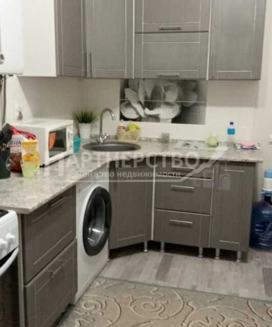 Продаётся 1-комнатная квартира, 37 м²