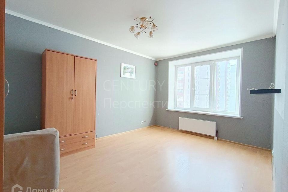 Продаётся 1-комнатная квартира, 56 м²