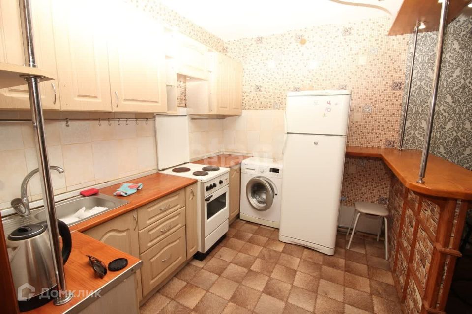 Продаётся 1-комнатная квартира, 37 м²