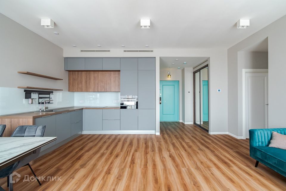 Сдаётся 2-комнатная квартира, 66.8 м²