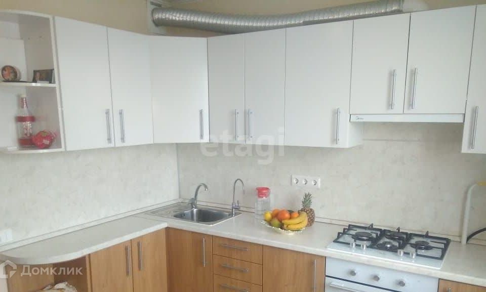 Продаётся 4-комнатная квартира, 83.5 м²