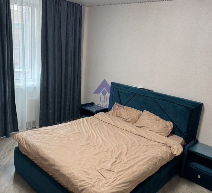 Продаётся 1-комнатная квартира, 43 м²
