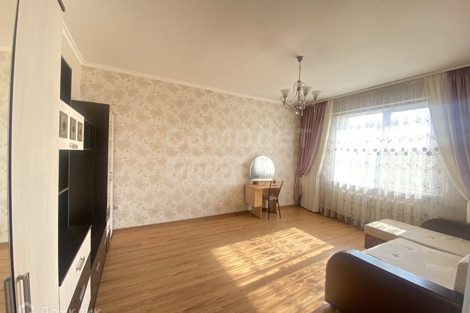Продаётся 1-комнатная квартира, 36.8 м²