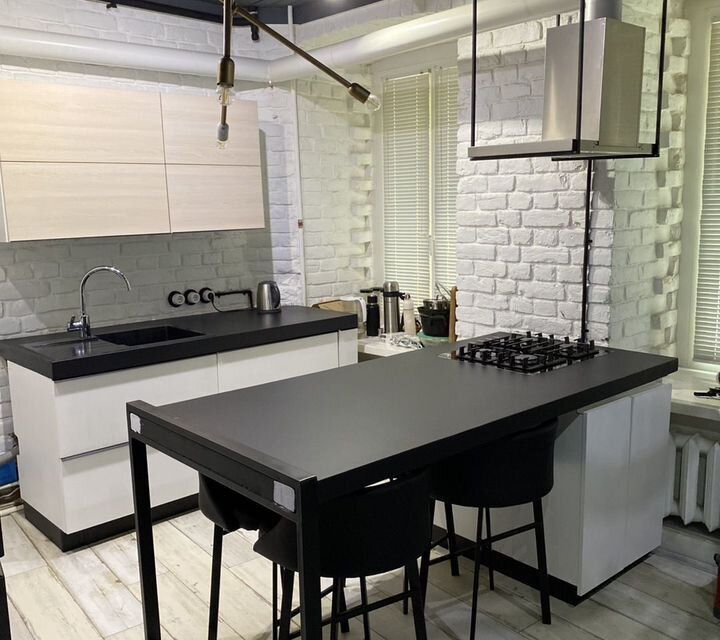 Продаётся 1-комнатная квартира, 40.2 м²