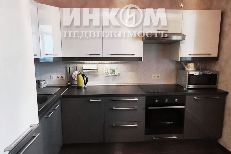 Сдаётся 1-комнатная квартира, 42 м²