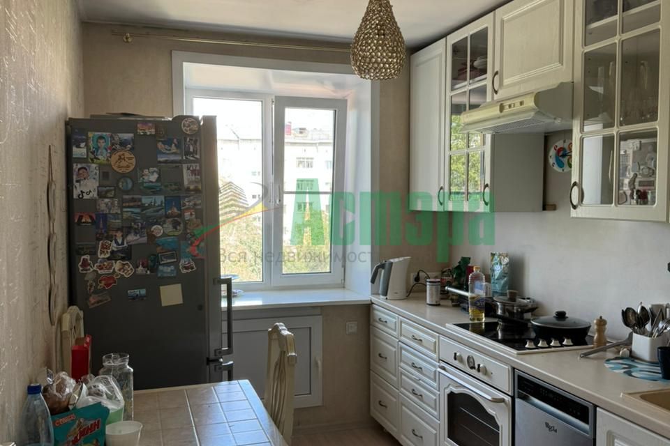 Продаётся 3-комнатная квартира, 65.3 м²
